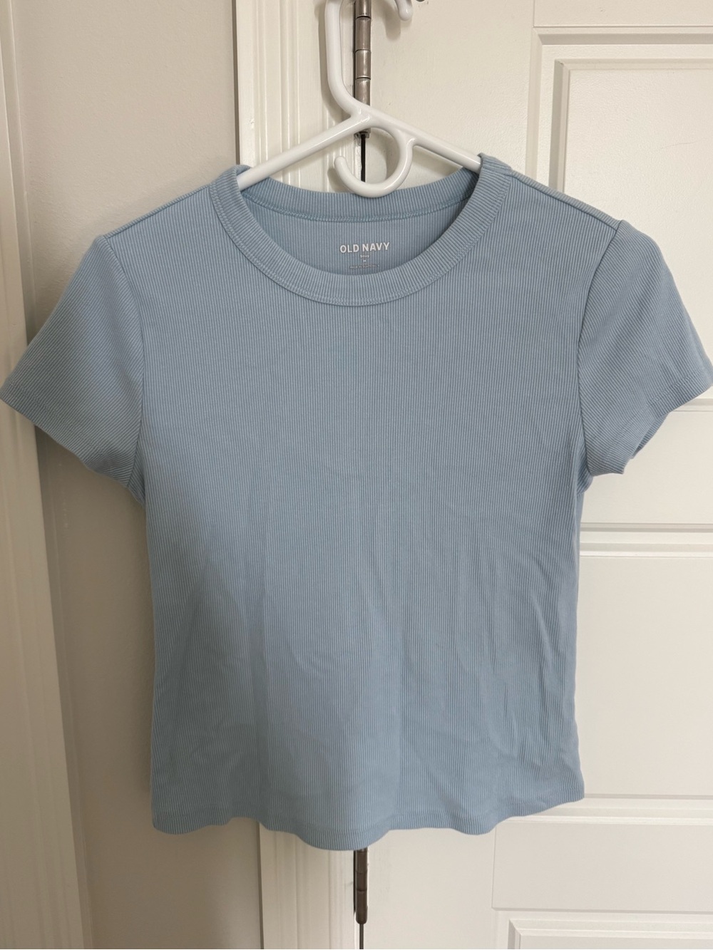 Old navy snug fitted cropped tee